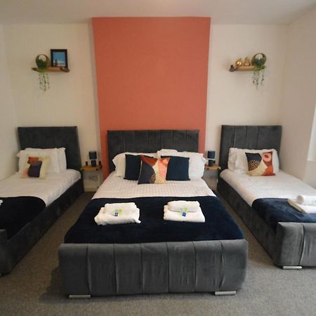 Spacious And Homely 2 Bedroom Flat - Suitelivin Gateshead Exterior foto